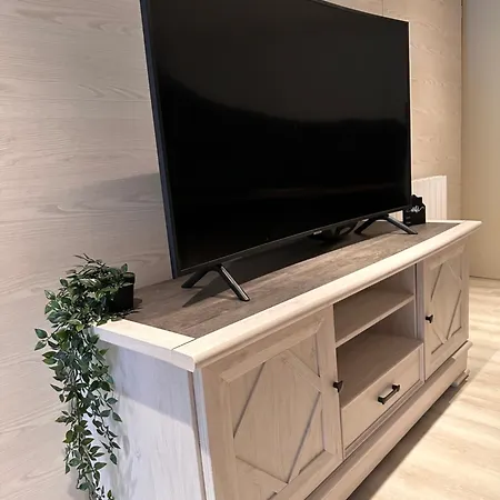 Ferienwohnung Jolie Dependance Equipee Cholet Exterior foto